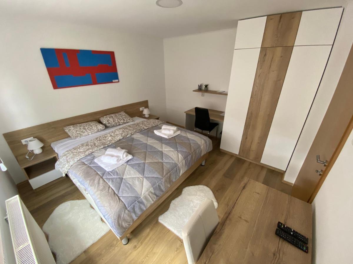 Apartman Edita Virovitica Buitenkant foto